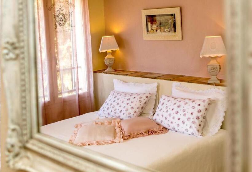 بنسيون Mas Du Cimaï