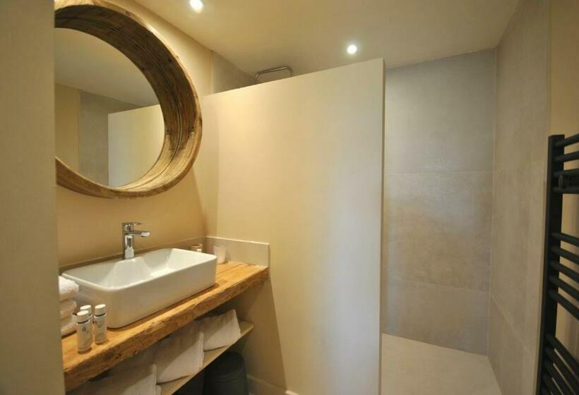 بنسيون Mas Serena