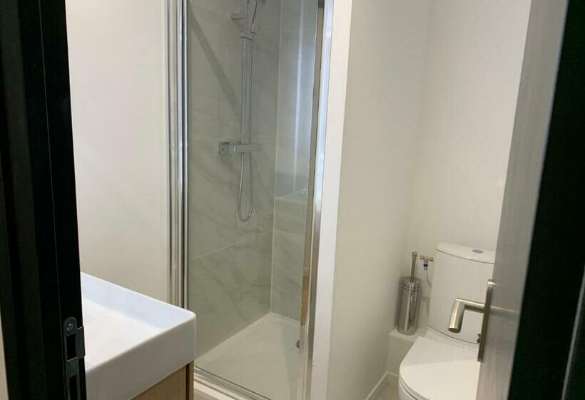 Пансион Nanterre Room