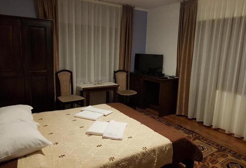 Пансион Perla Padurii