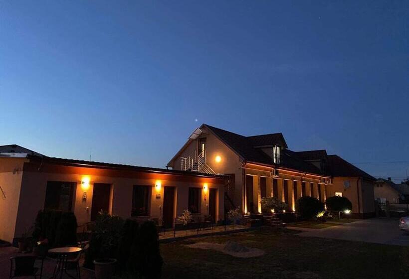 بنسيون Vila Mária Rapovce