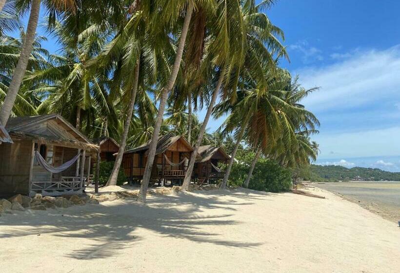 渡假胜地  Castaway Beach Bungalows