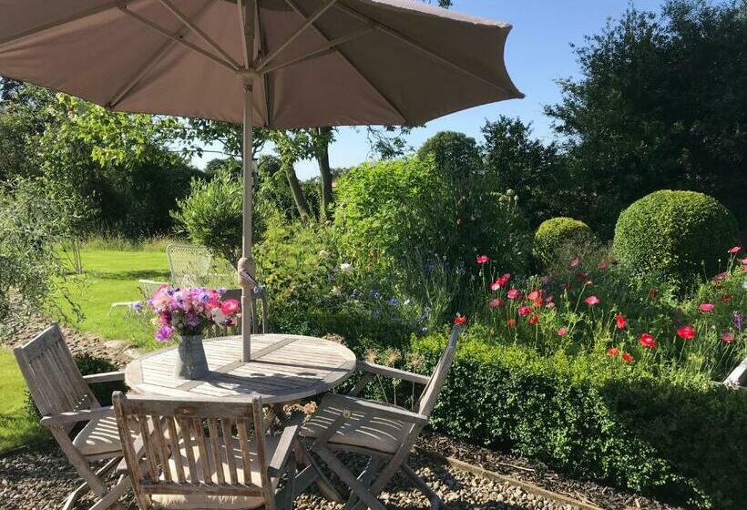 مبيت وإفطار Abbey Green Farm