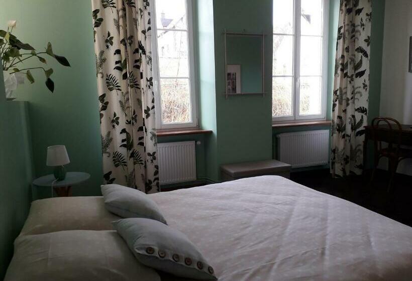 مبيت وإفطار Ambiances Chambres D  Hôtes