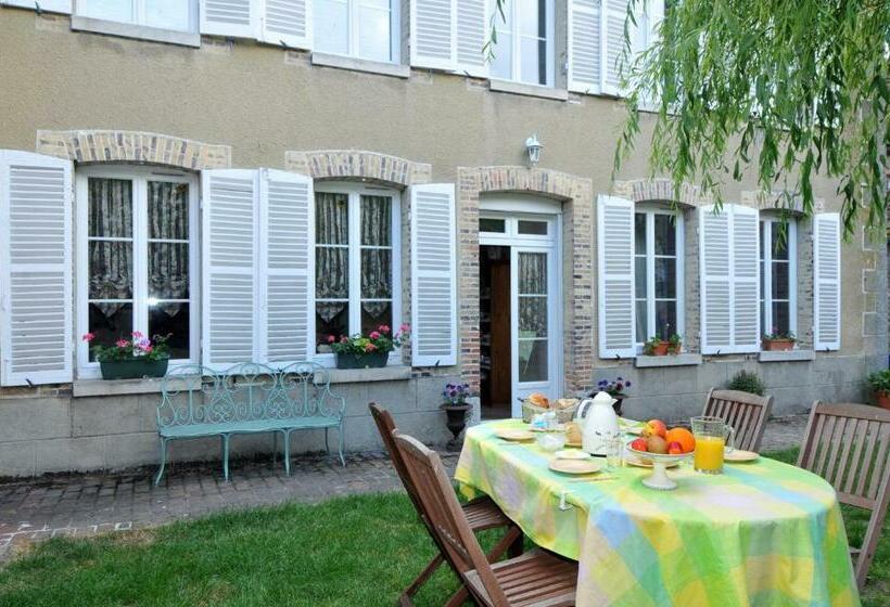 مبيت وإفطار Ambiances Chambres D  Hôtes