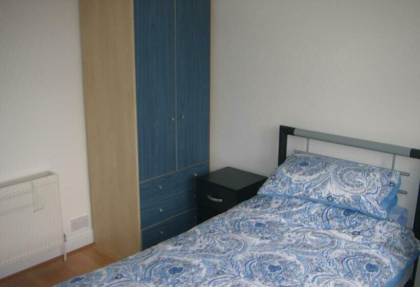 Bed and Breakfast Bluebell Cottage