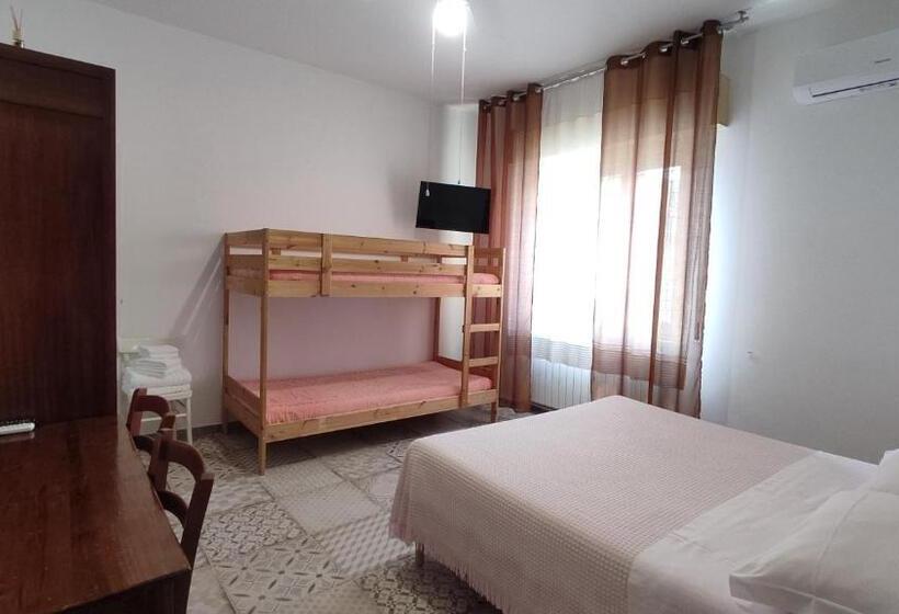 مبيت وإفطار Casa Elvezia Guest House