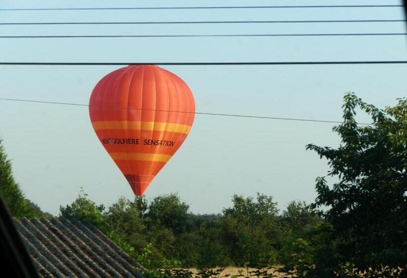 Bed and Breakfast Domaine De Meigne