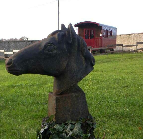 Bed and Breakfast Domaine Du Gué Du Roi