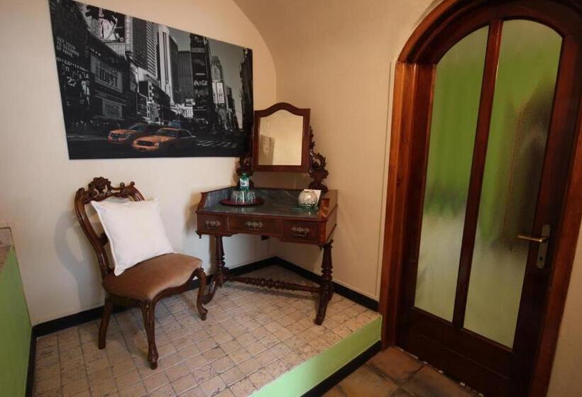 مبيت وإفطار Due Passi Dal Mare