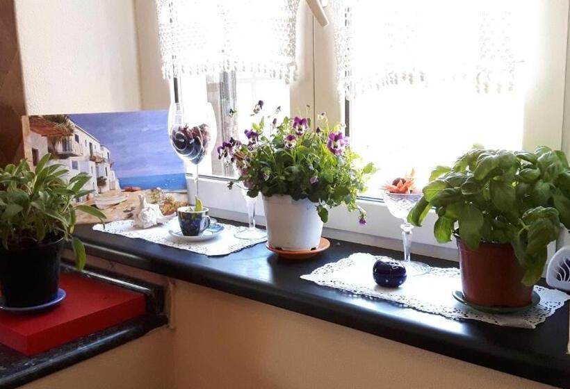 مبيت وإفطار Due Passi Dal Mare