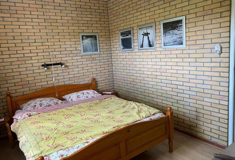 ベッドアンドブレックファースト Gastenverblijf Neeltje