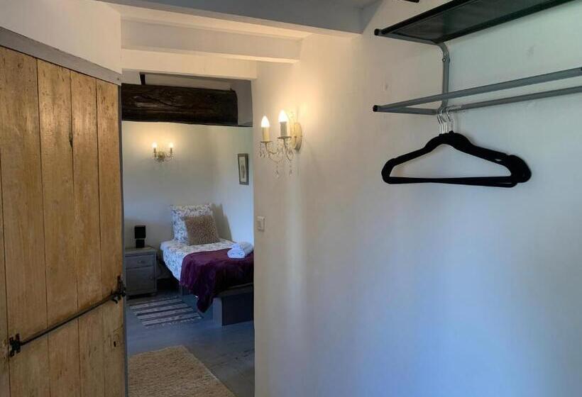 Bed and Breakfast Les Glycines