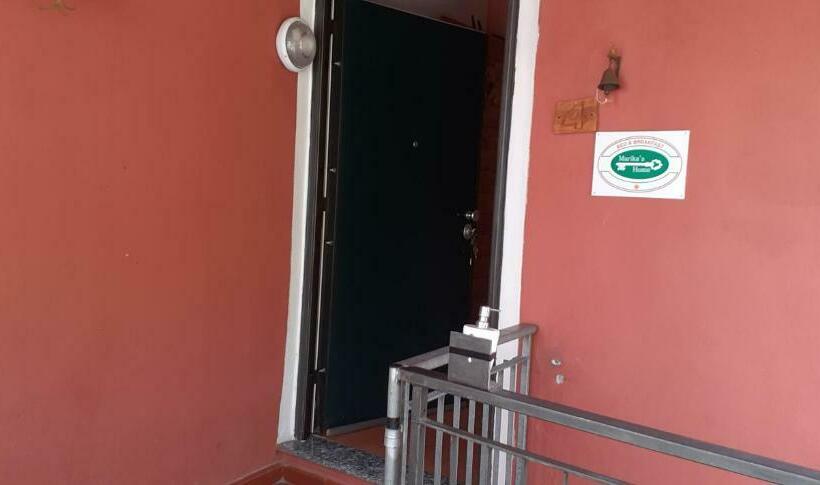 مبيت وإفطار Marika S Home