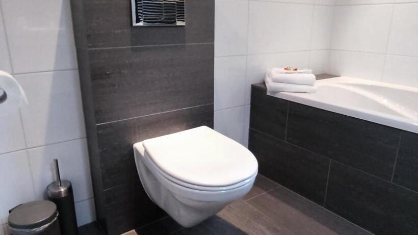 ベッドアンドブレックファースト Overbosch