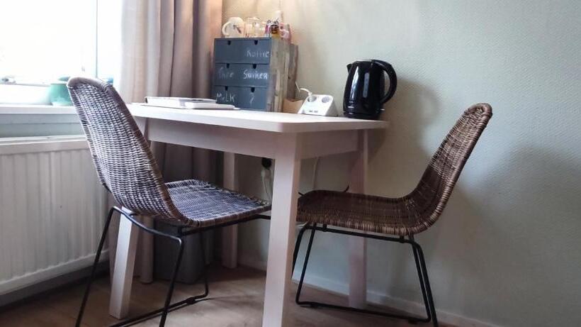 ベッドアンドブレックファースト Overbosch