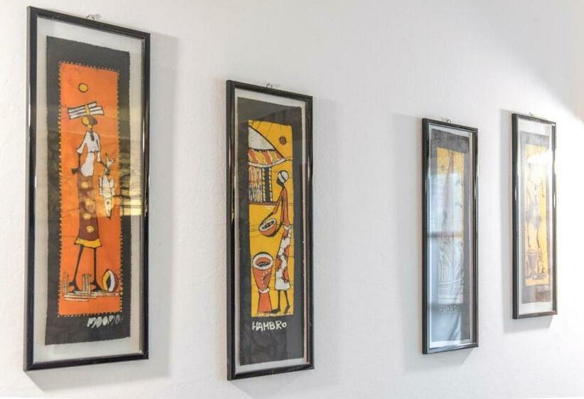 مبيت وإفطار Relais Des Roches