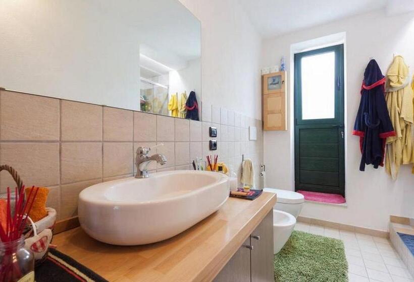 مبيت وإفطار Relais Des Roches