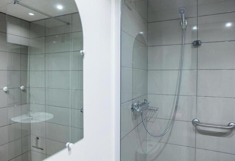 민박 The Wild Seeds