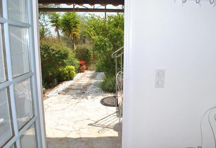 مبيت وإفطار Villa Des Oliviers