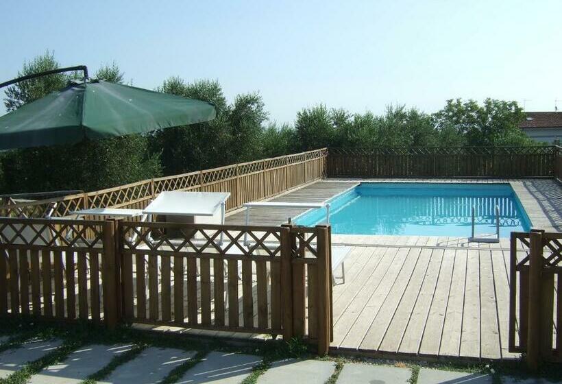 فندق Agriturismo La Casa Della Lavanda   Il Rustico