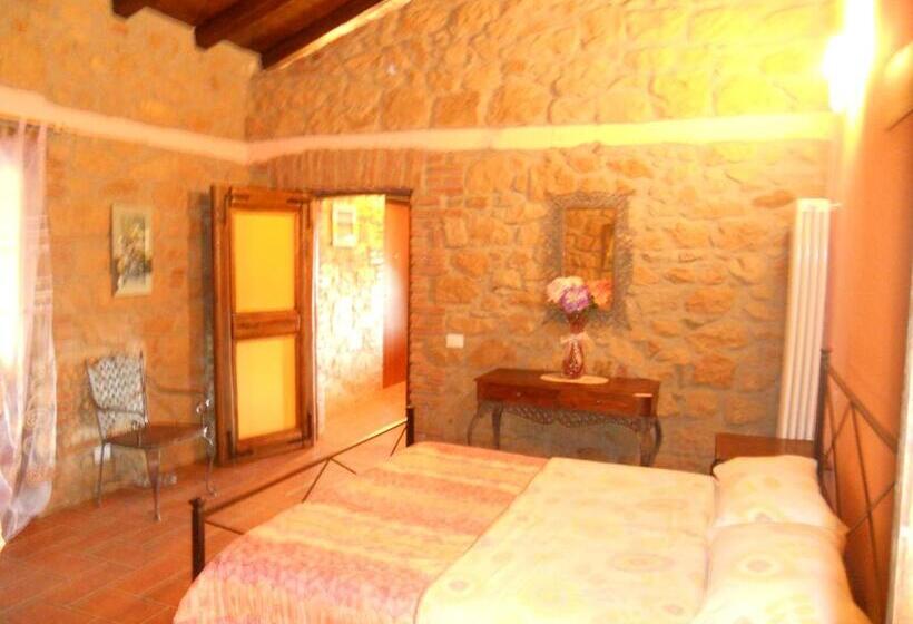 فندق Agriturismo Le Grotte