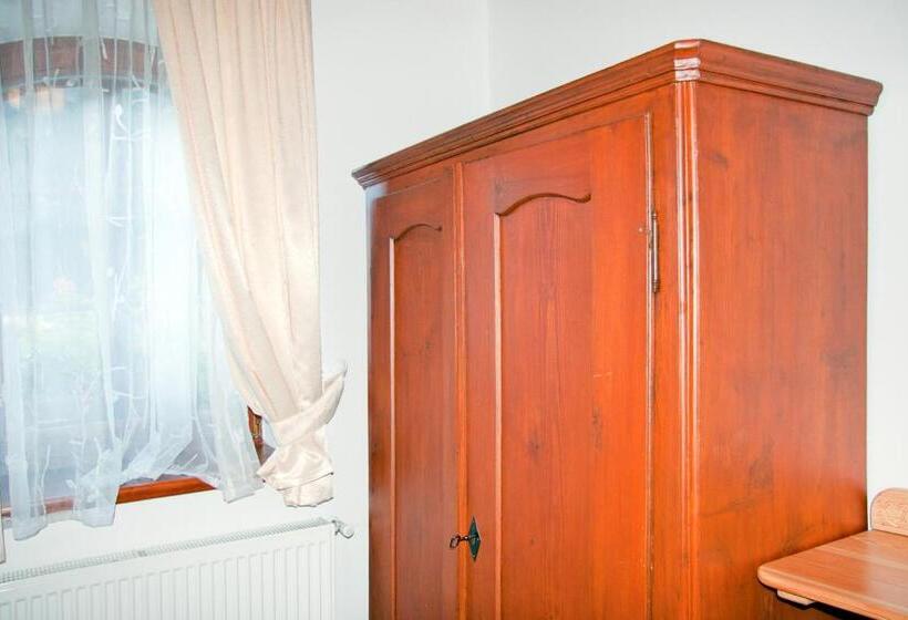 هتل Farm Stay Bukovje