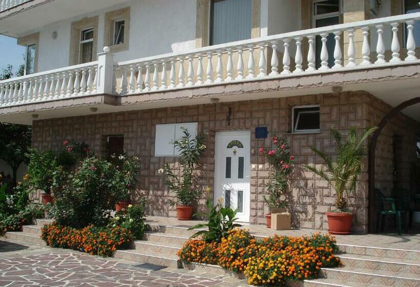 Family Hotel Zhelkovi   Olympia