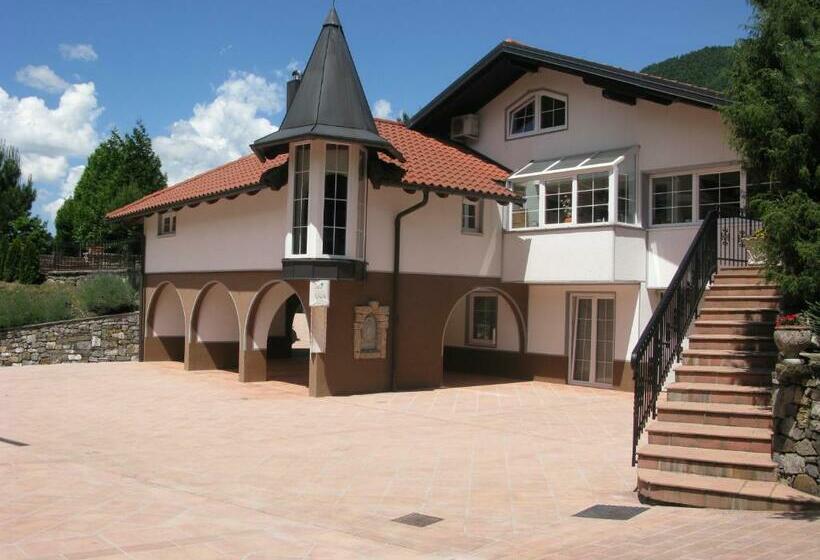 پانسیون Apartments Reida