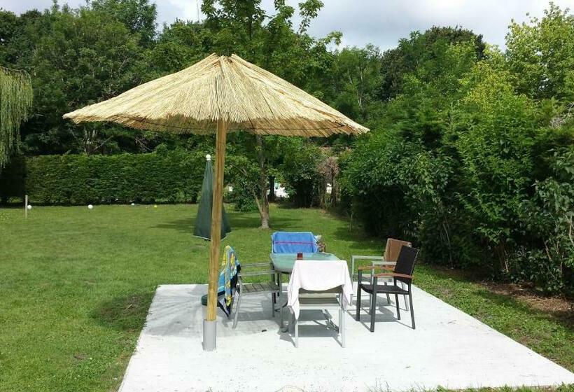 膳宿费 Au Jardin Près De L Ocean