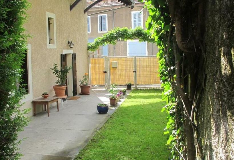 膳宿费 Au Pied Des Alpes