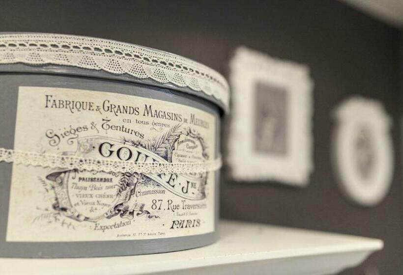 膳宿费 Aux Petits Bonheurs