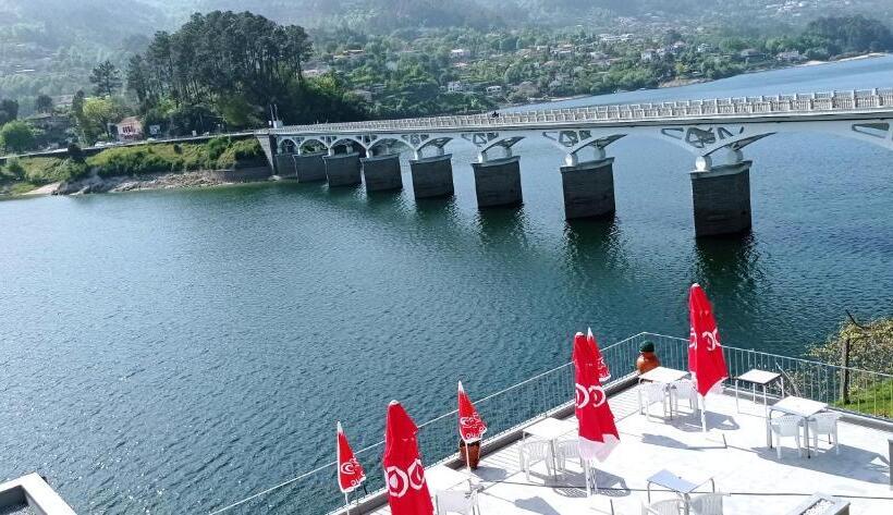 פנסיון Beira Rio Do Gerês