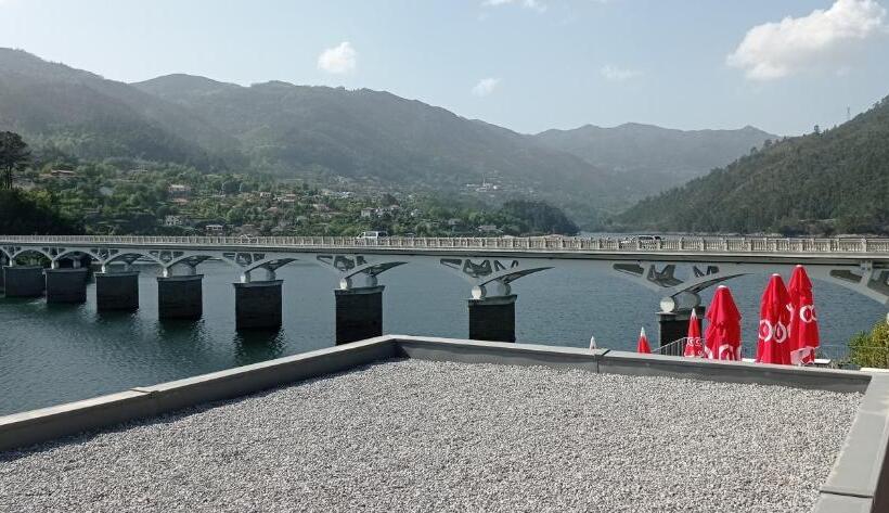 פנסיון Beira Rio Do Gerês