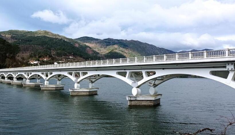 פנסיון Beira Rio Do Gerês