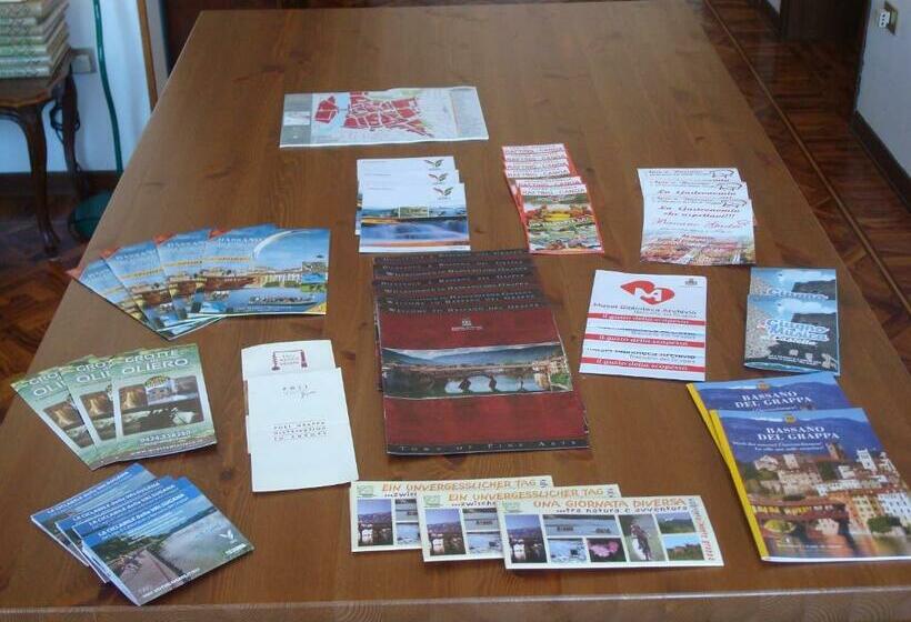 膳宿费 Cristina House