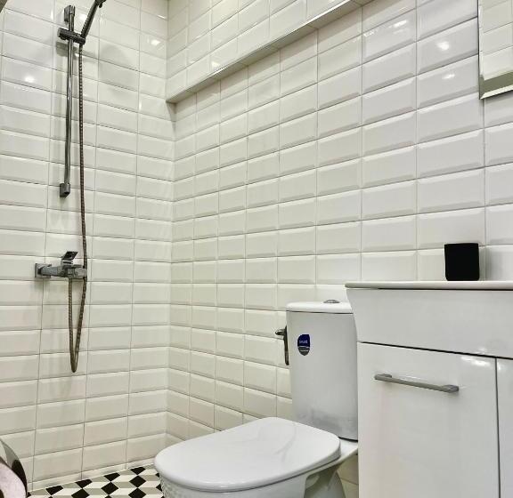 膳宿费 Damyanov House