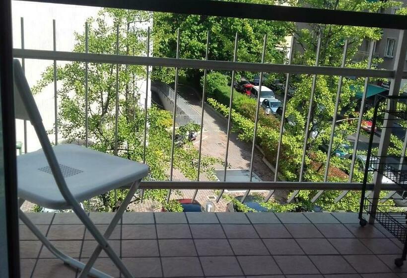 膳宿费 Duomo 15 Minuti