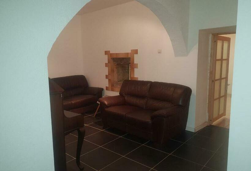 펜션 Guesthouse 13 Rue Jeanne D Arc