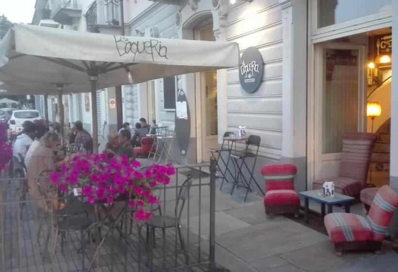 بنسيون La Boqueria