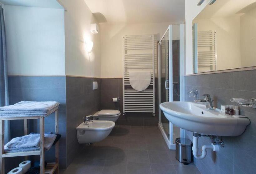 ペンション Marzia Rooms