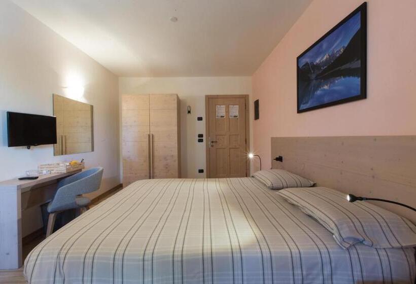 ペンション Marzia Rooms