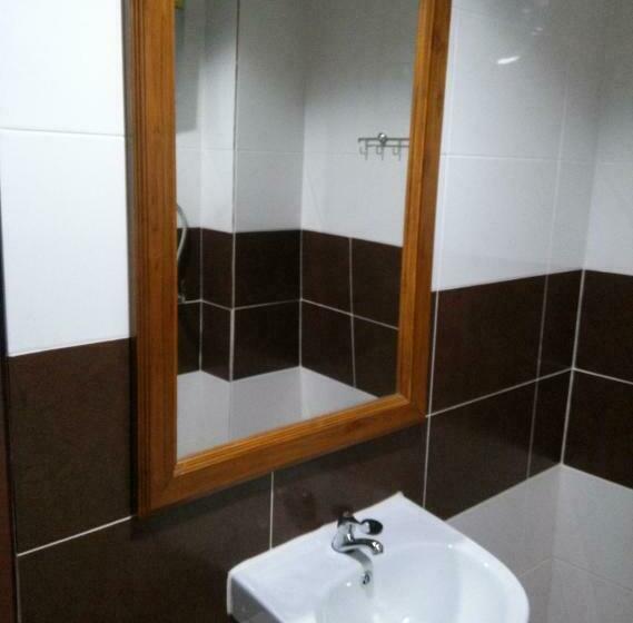 펜션 Phoonsab Hostel