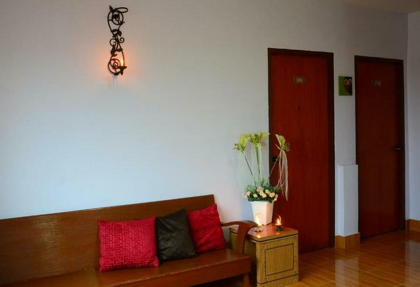 펜션 Phoonsab Hostel