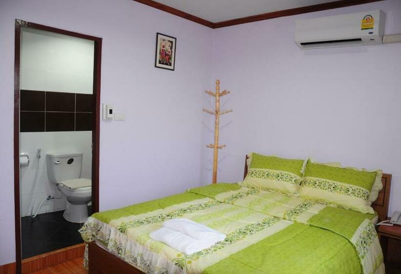 펜션 Phoonsab Hostel