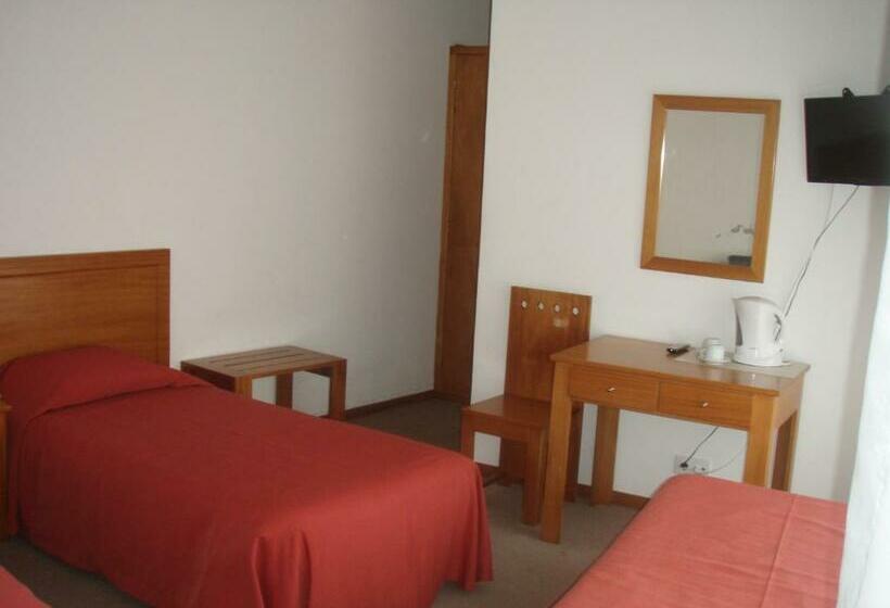 پانسیون Residencial Ermida Dos Remédios