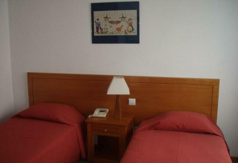 پانسیون Residencial Ermida Dos Remédios