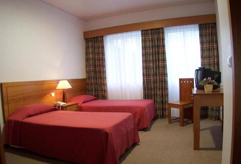 پانسیون Residencial Ermida Dos Remédios