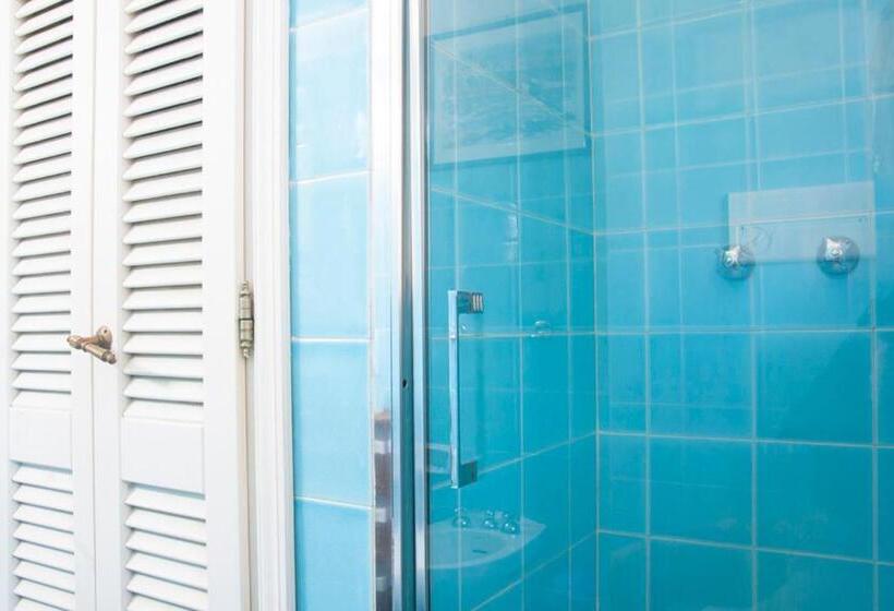 بنسيون Valesmeralda Boutique Rooms