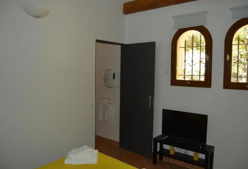 Пансион Villa Asunda B&b Spa & Sauna, Chambres D Hôtes